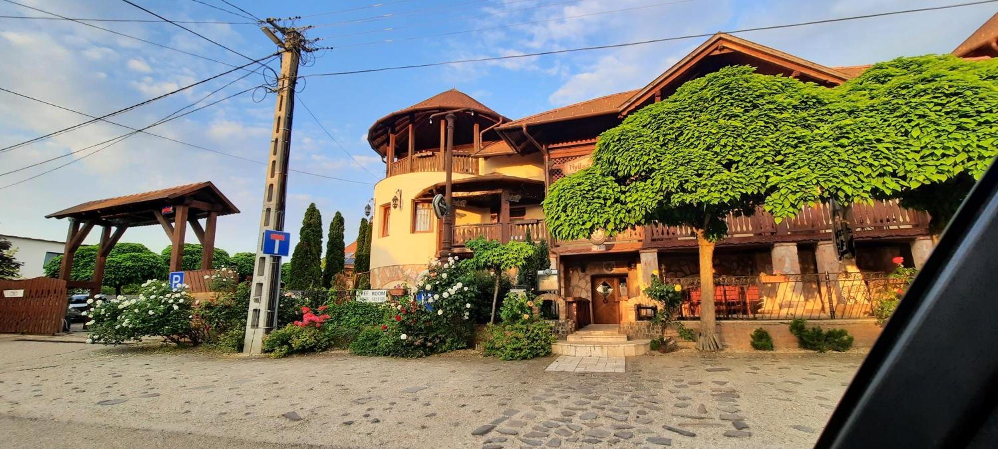 Castle Wellness Resort Sosto Nyíregyháza Exterior foto